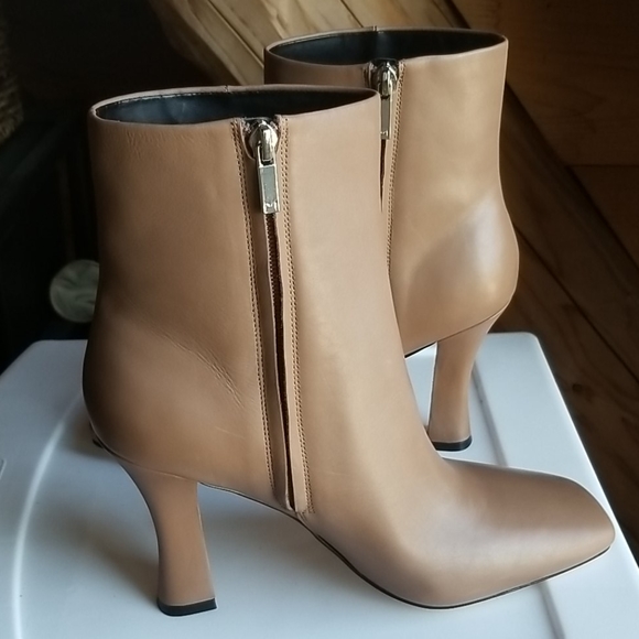 Marc Fisher Cello bootie - Picture 6 of 6